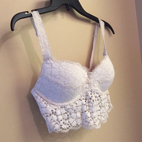 Victoria’s Secret Pink white lace padded bralette - Picture 6 of 8